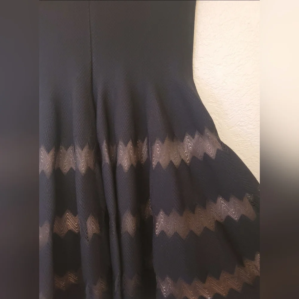 Alaia Black Scalloped Jaquard Fit And Flare Skater Dress Womens Size 42/US S - Picture 12 of 16
